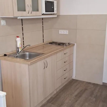 Amira Appartamento Eger