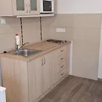 Amira Appartamento Eger